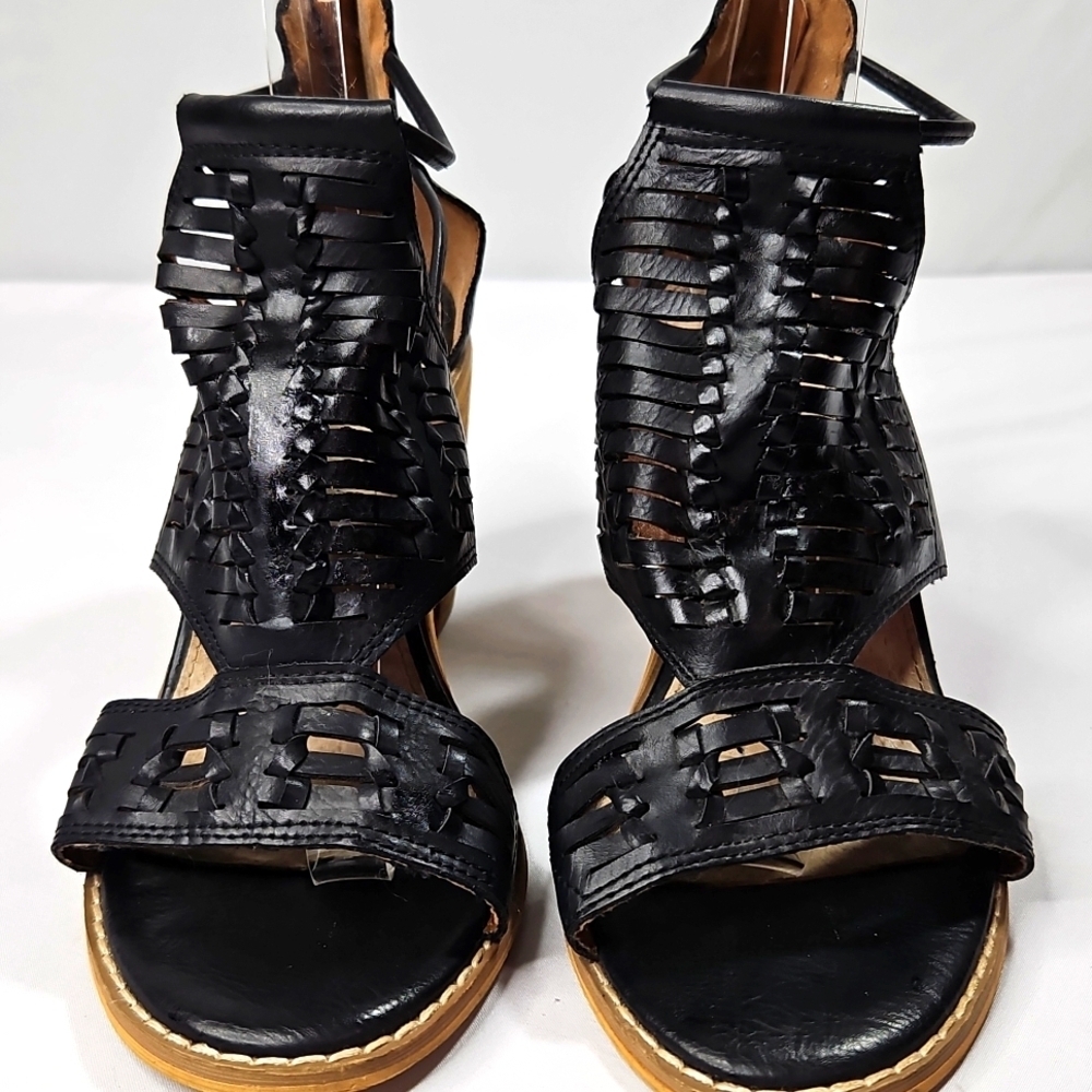 MI.IM Keshia Heeled Sandal Black Genuine Leather Size 8.5 - Picture 3 of 8